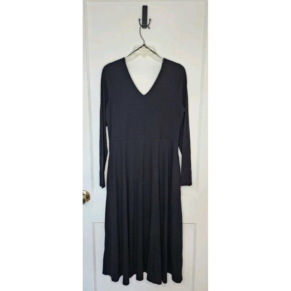 NWT Size XL The Commons Anica V-Neck Black Dress Stretch Comfy - Picture 2 of 6